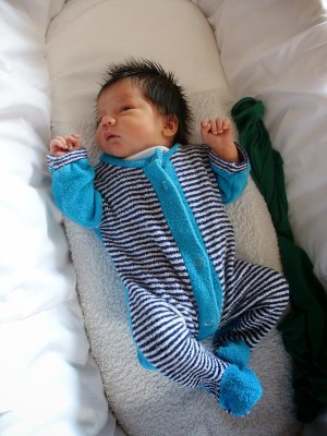 Chloe%2520-%25200025%252006May2014%25201%2520week%2520old[1]