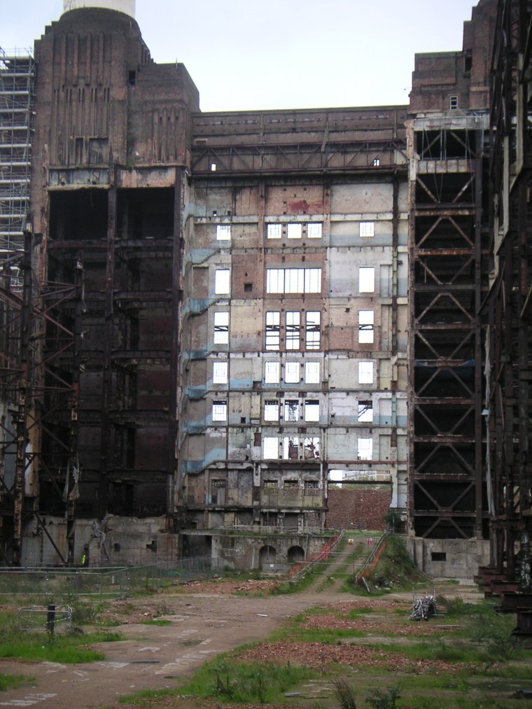Battersea power station