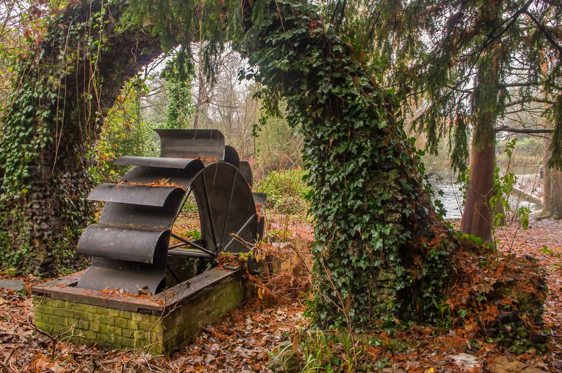 ewell-hogsmill-river-imgp2723