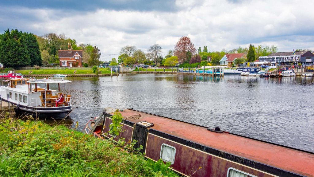 Weybridge on the&nbsp;Thames