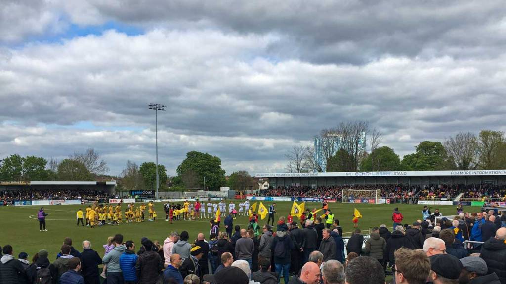 Sutton 2 – 2&nbsp;Crawley